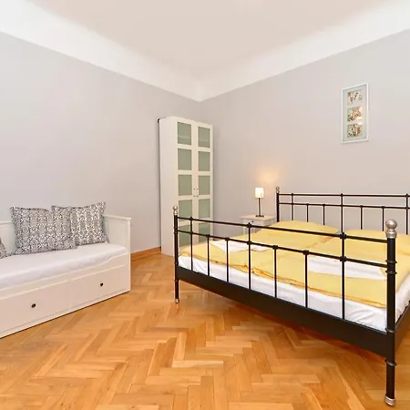 Historic Centre Apartments IV Prague Room photo