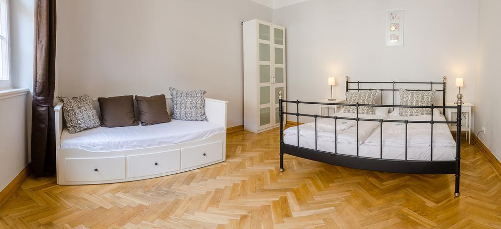 Historic Centre Iv Apartament *